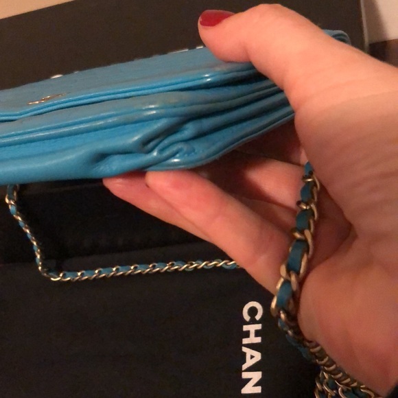 Chanel Wallet on Chain - Picture 7 of 11